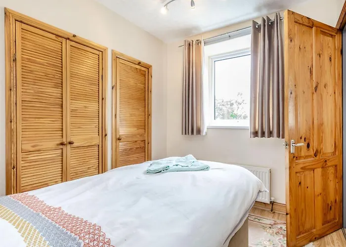 Esklets Γουίτμπι