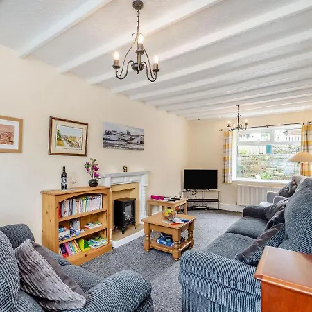 Semesterbostad Esklets *